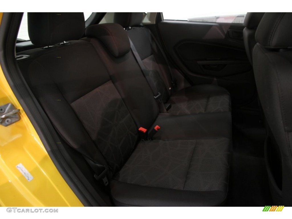 2011 Fiesta SES Hatchback - Yellow Blaze Metallic Tri-Coat / Charcoal Black/Blue Cloth photo #21