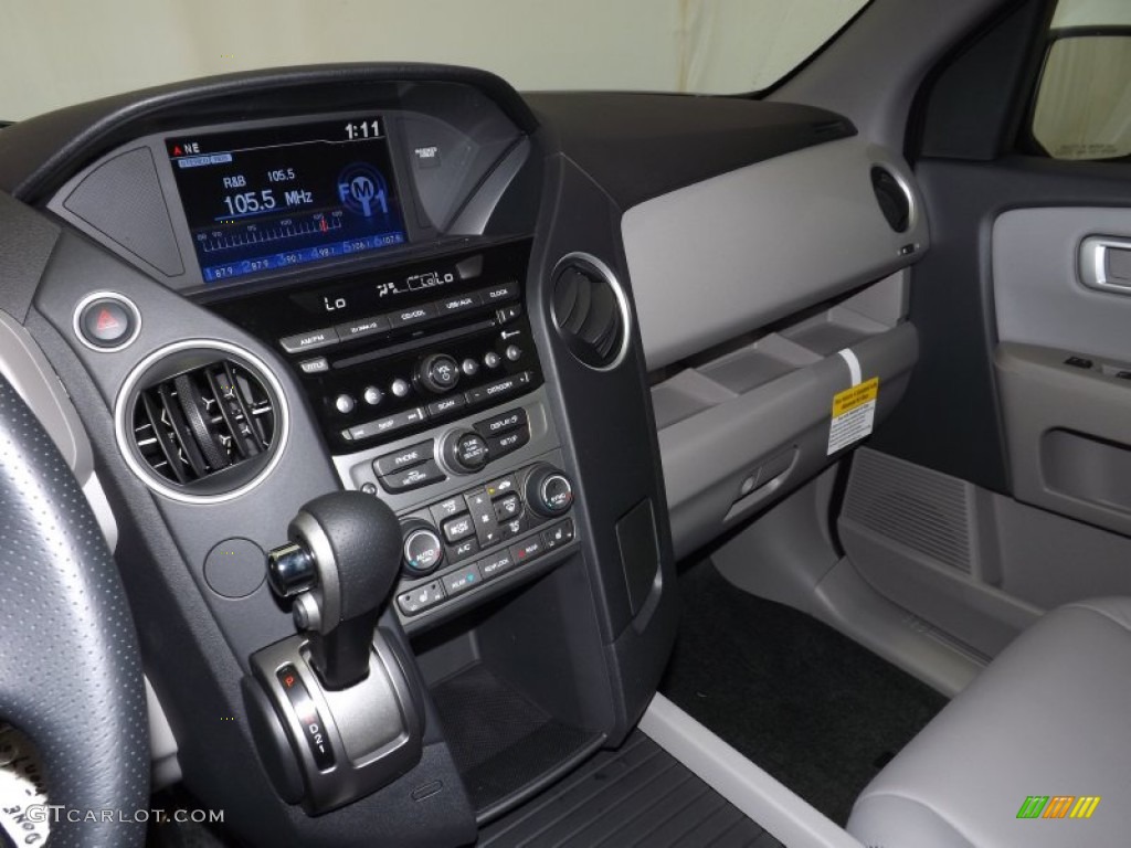 2014 Pilot EX-L - Modern Steel Metallic / Gray photo #12