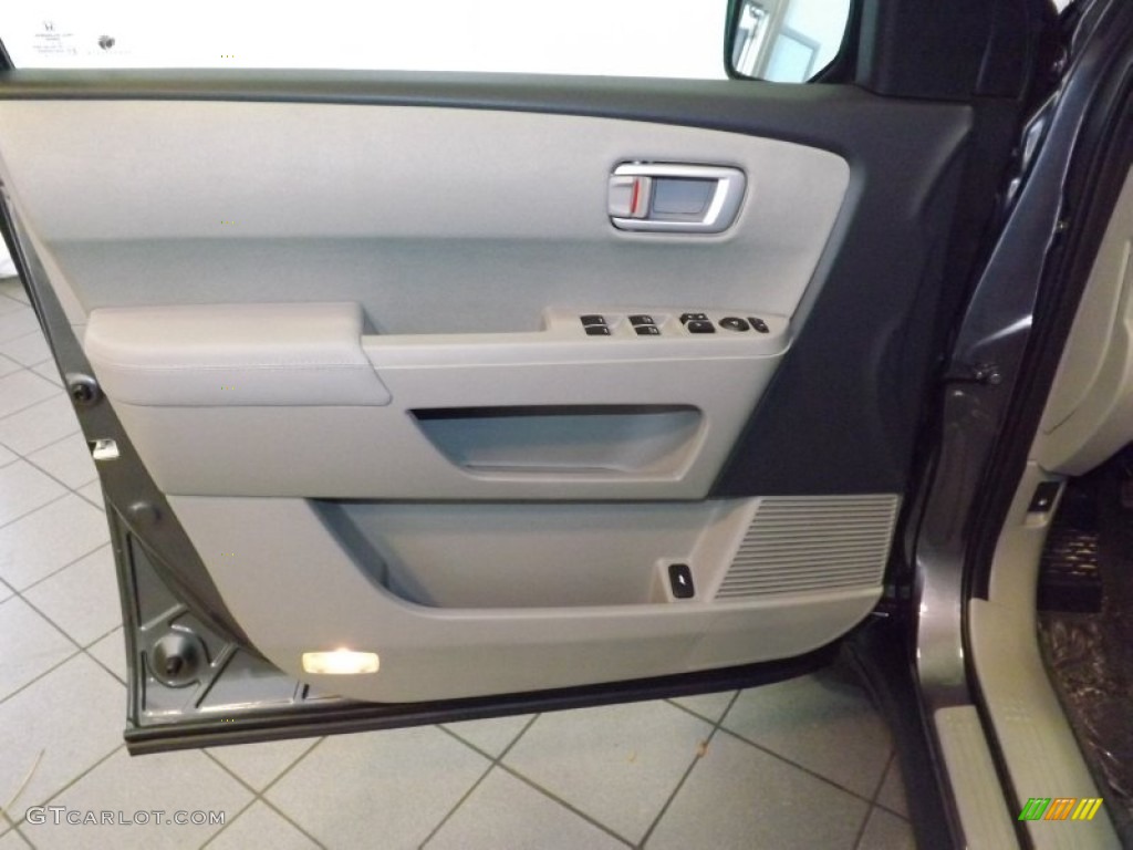 2014 Pilot EX - Modern Steel Metallic / Gray photo #9