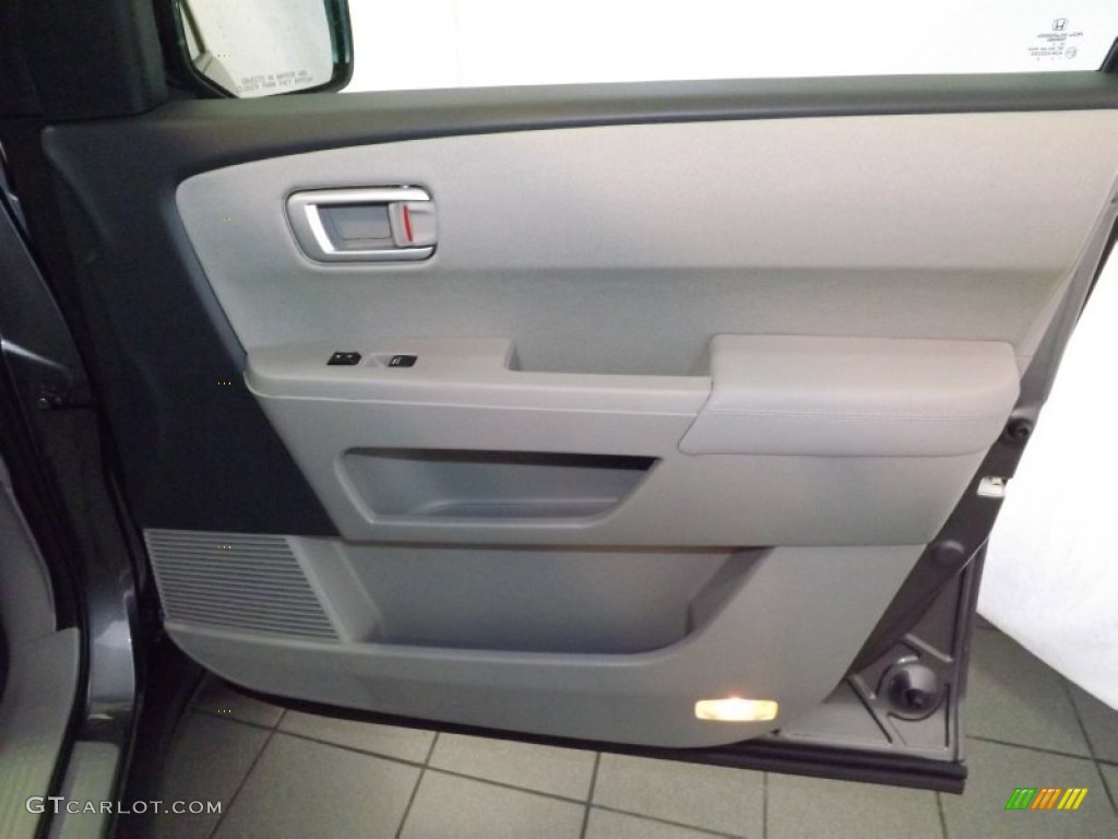 2014 Pilot EX - Modern Steel Metallic / Gray photo #30