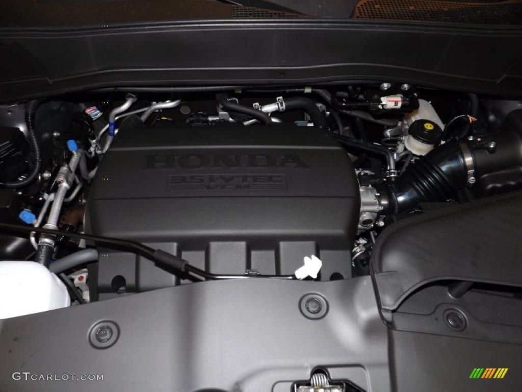 2014 Honda Pilot EX Engine Photos