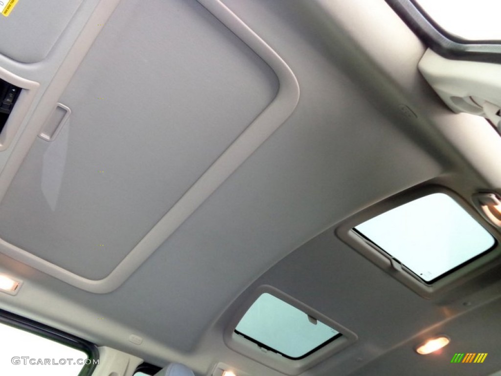 2007 Jeep Commander Sport 4x4 Sunroof Photo #88824721