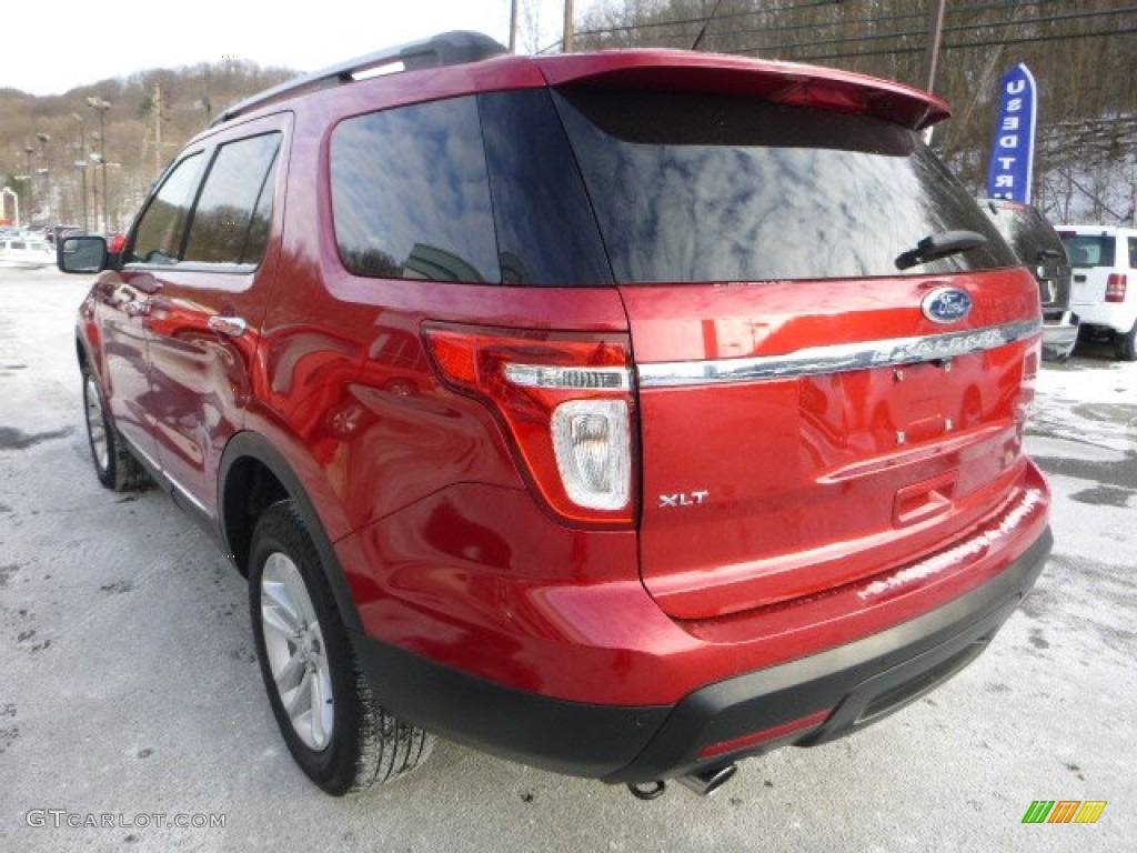 2011 Explorer XLT 4WD - Red Candy Metallic / Charcoal Black photo #4