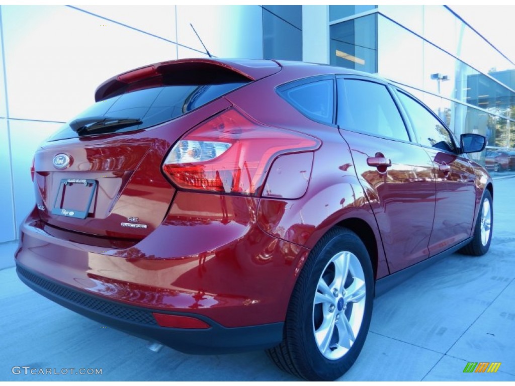 2014 Focus SE Hatchback - Ruby Red / Medium Light Stone photo #2