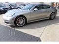 Platinum Silver Metallic - Panamera Turbo Photo No. 4