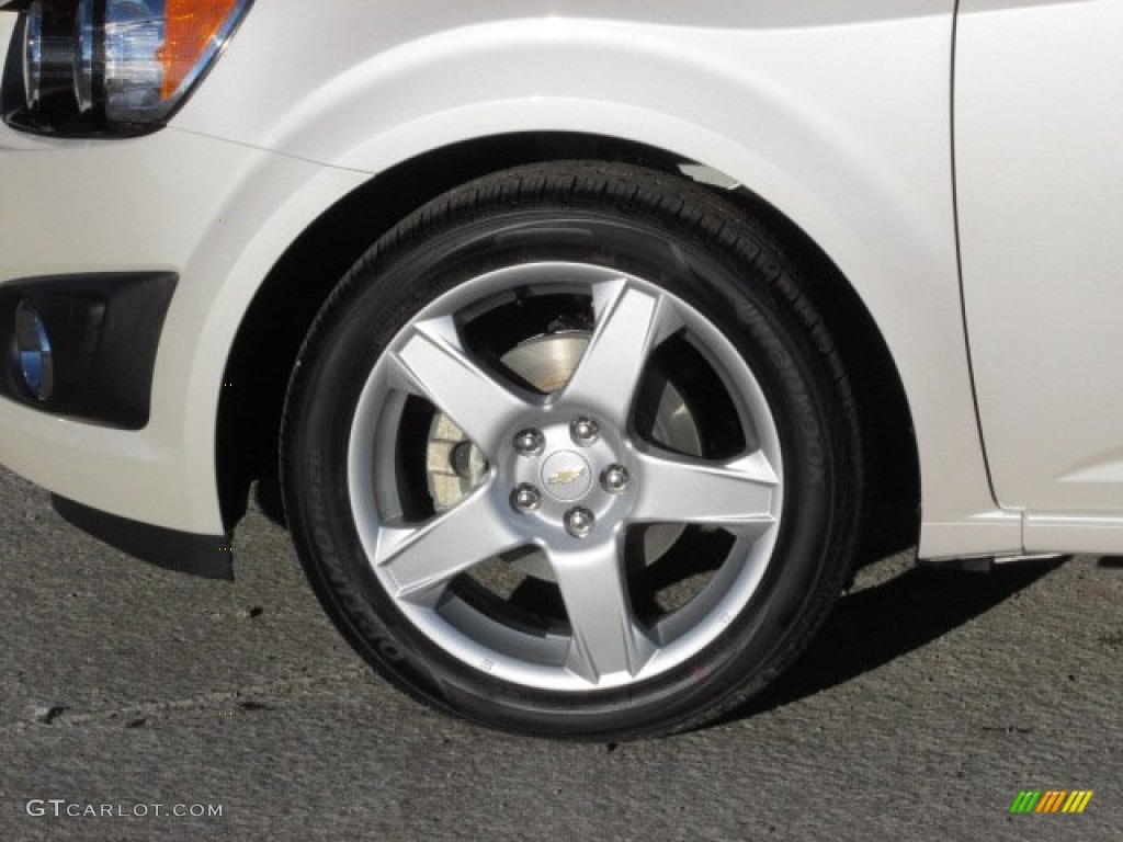 2014 Chevrolet Sonic LTZ Hatchback Wheel Photo #88829567