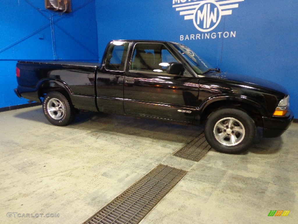 2001 S10 LS Extended Cab - Onyx Black / Graphite photo #10