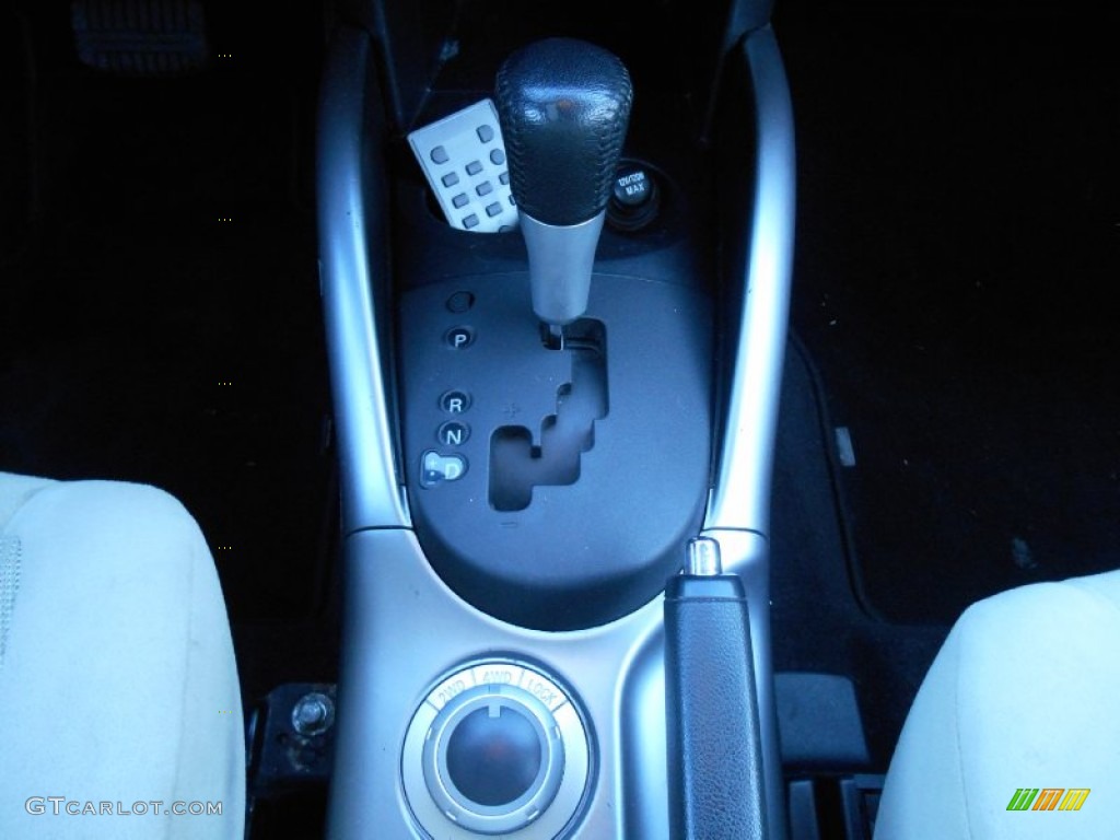 2007 Outlander LS 4WD - Deep Blue Metallic / Beige photo #16