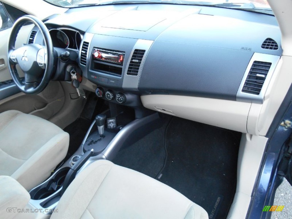 2007 Outlander LS 4WD - Deep Blue Metallic / Beige photo #22
