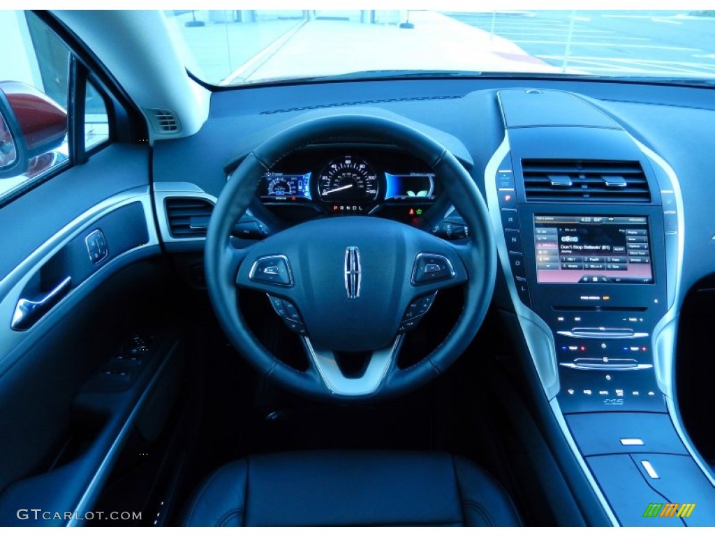 2014 Lincoln MKZ Hybrid Charcoal Black Dashboard Photo #88833157