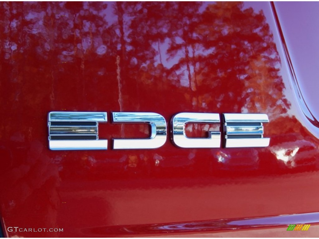 2013 Edge SEL EcoBoost - Ruby Red / SEL Appearance Charcoal Black/Gray Alcantara photo #4