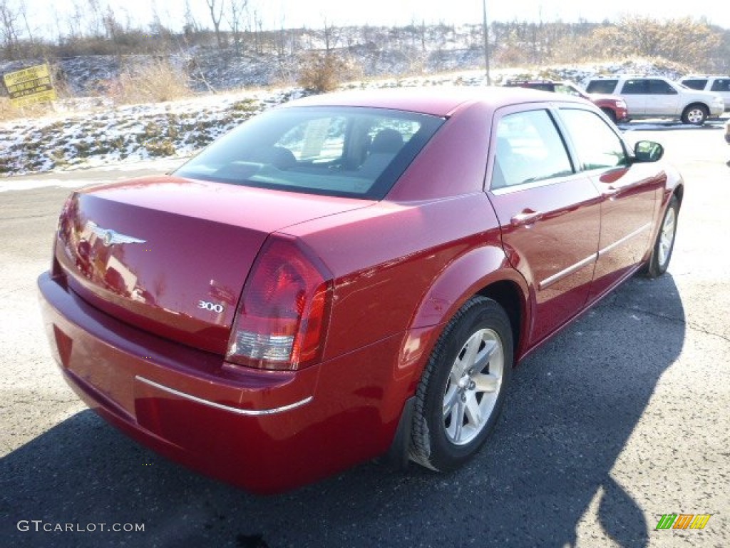 2007 300 Touring - Inferno Red Crystal Pearlcoat / Dark Slate Gray/Light Graystone photo #2