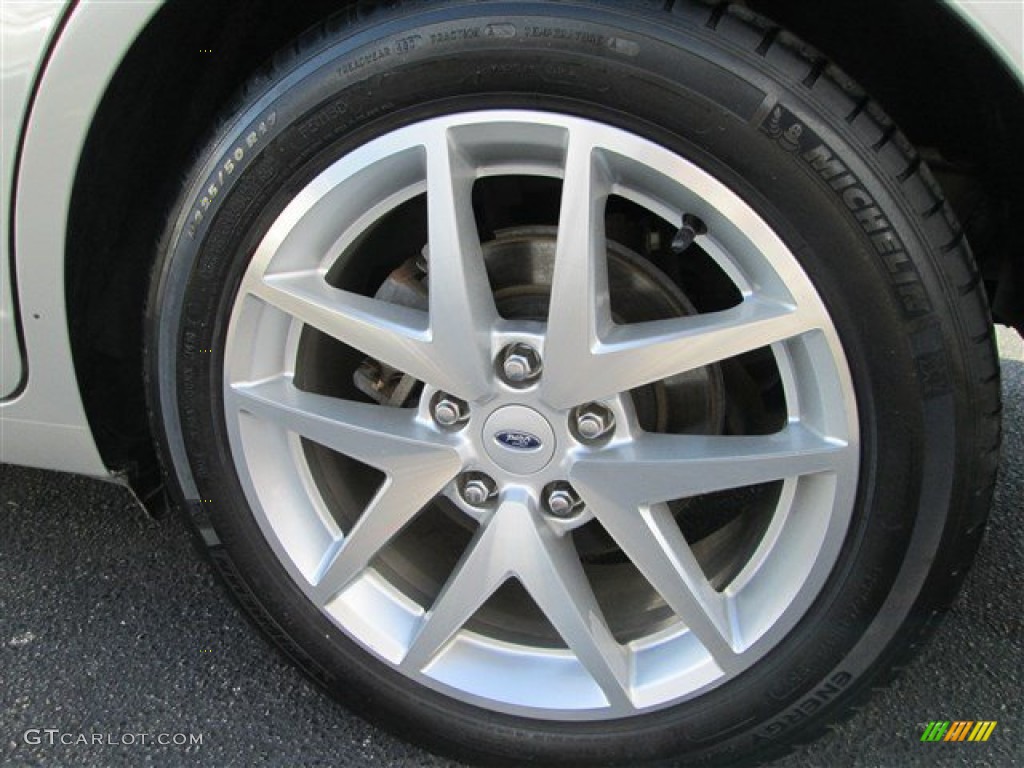 2010 Fusion SEL - Brilliant Silver Metallic / Medium Light Stone photo #4