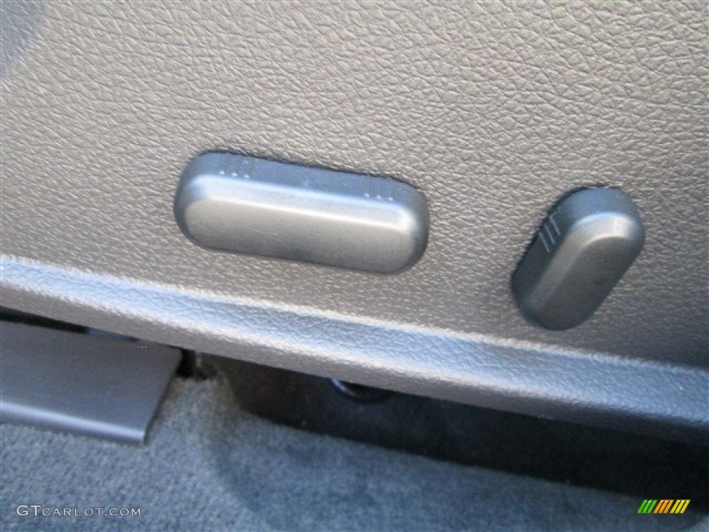 2010 Fusion SEL - Brilliant Silver Metallic / Medium Light Stone photo #15