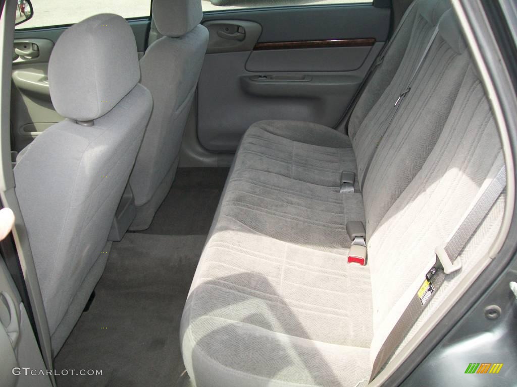 2005 Impala  - Medium Gray Metallic / Medium Gray photo #13