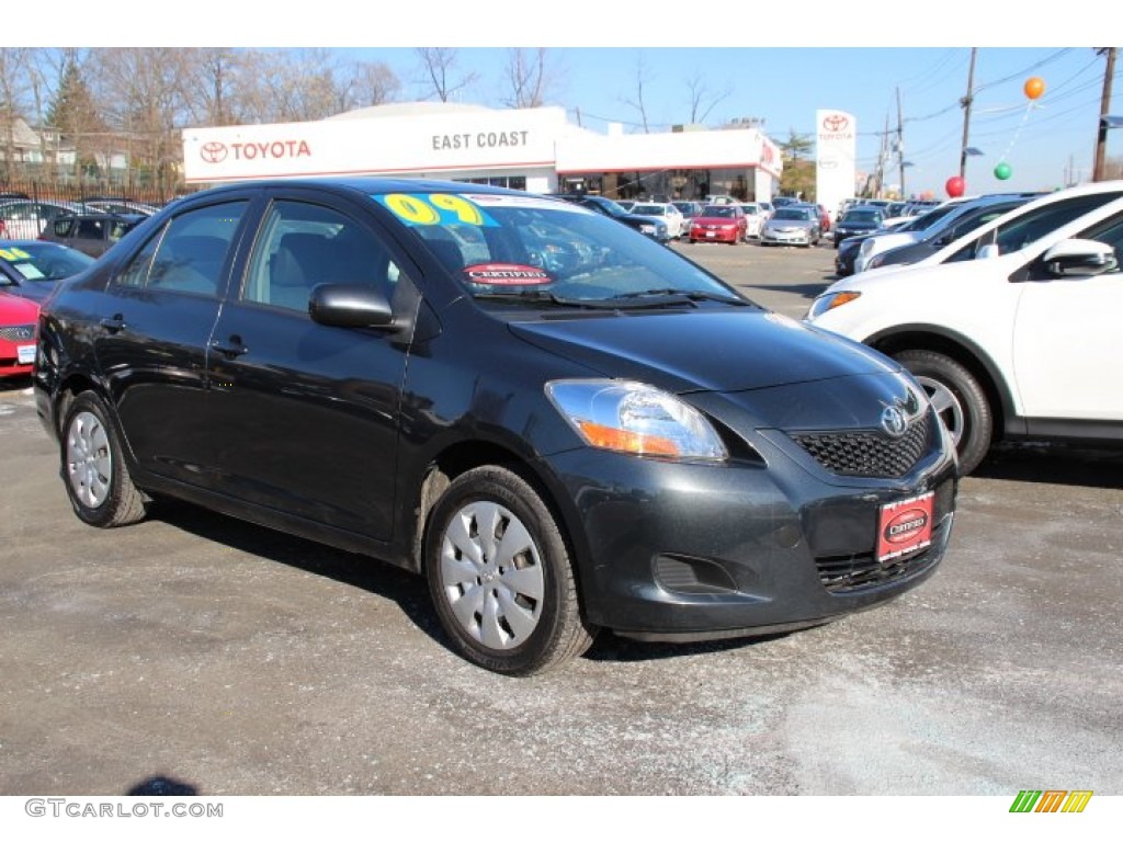 2009 Yaris Sedan - Flint Mica / Dark Charcoal photo #1