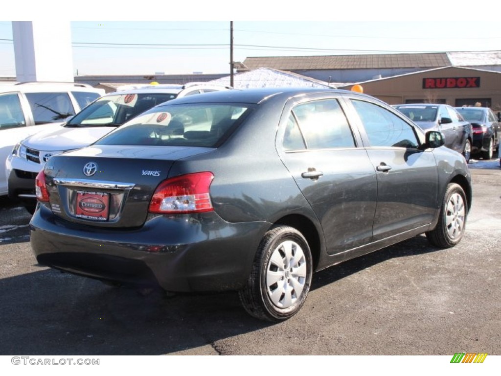 2009 Yaris Sedan - Flint Mica / Dark Charcoal photo #4