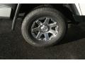 Iceberg White - FJ Cruiser 4WD Photo No. 10