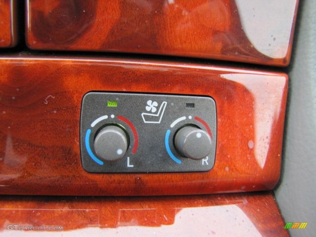 2004 Lexus LS 430 Controls Photo #88842712