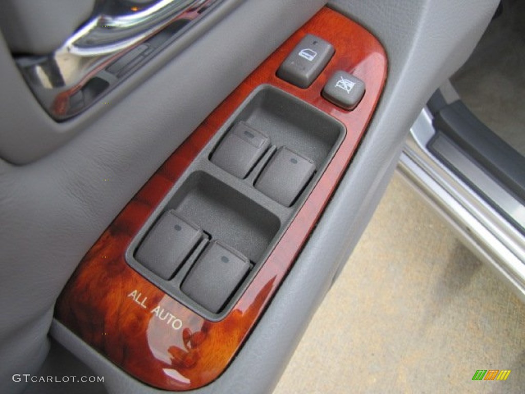 2004 Lexus LS 430 Controls Photo #88843120