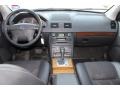 Black - XC90 3.2 Photo No. 22