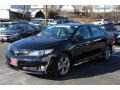 Attitude Black Metallic - Camry SE Photo No. 3
