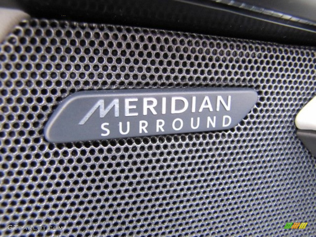 2014 Jaguar F-TYPE V8 S Audio System Photo #88845133