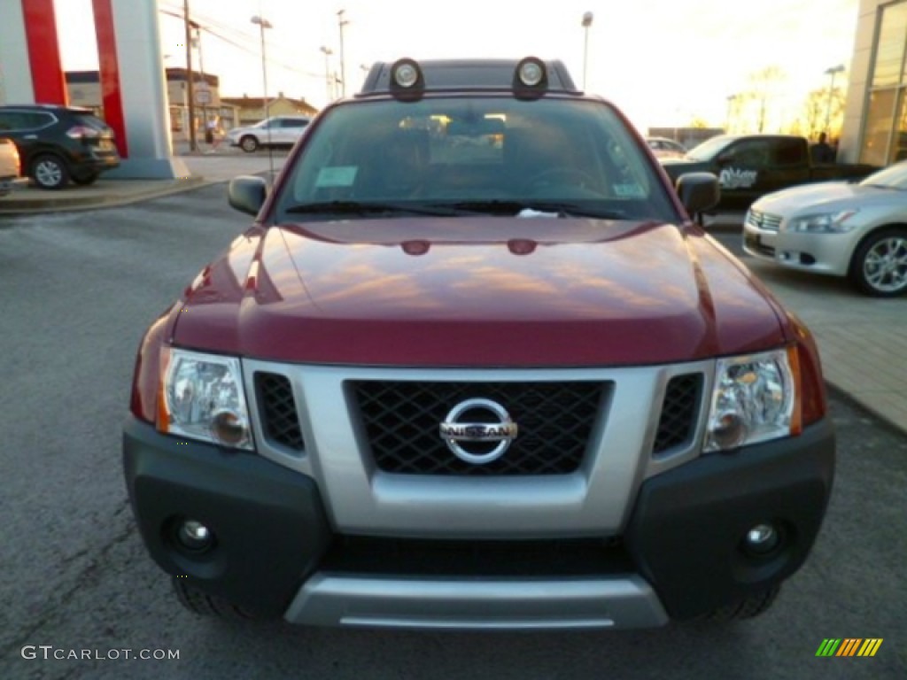2014 Xterra PRO-4X 4x4 - Cayenne Red / PRO-4X Gray/Steel Cloth photo #2