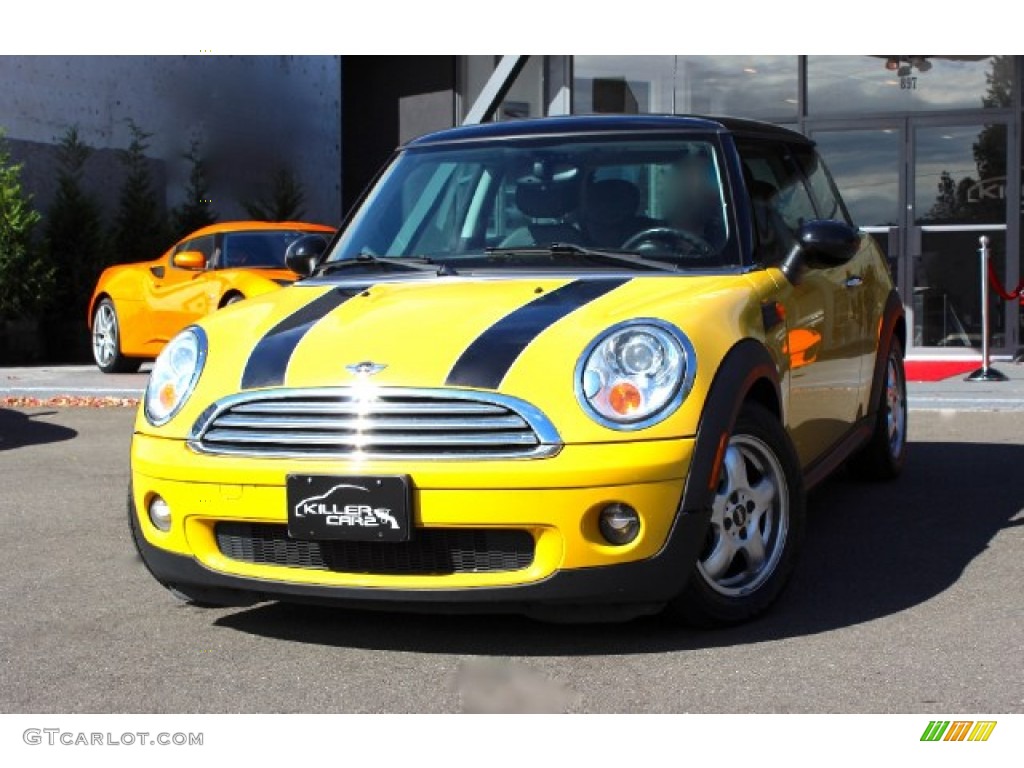 2007 Cooper Hardtop - Mellow Yellow / Carbon Black/Carbon Black photo #3