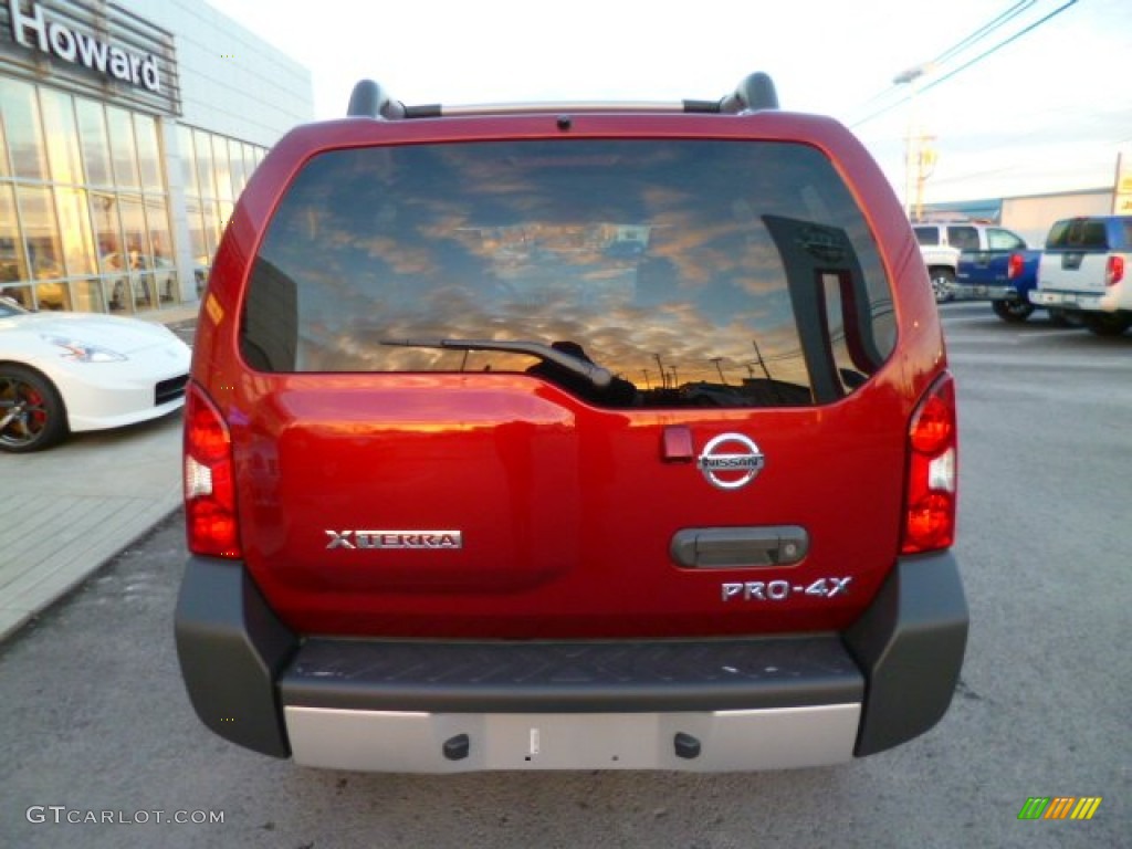 2014 Xterra PRO-4X 4x4 - Cayenne Red / PRO-4X Gray/Steel Cloth photo #6