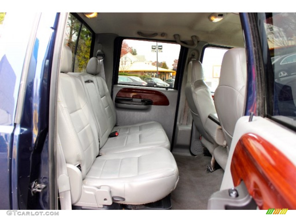 2005 F350 Super Duty XLT Crew Cab 4x4 Dually - True Blue Metallic / Medium Flint photo #24