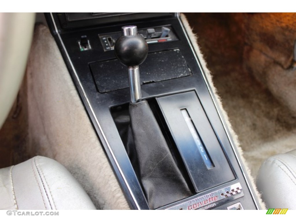 1978 Chevrolet Corvette Indianapolis 500 Pace Car Transmission Photos