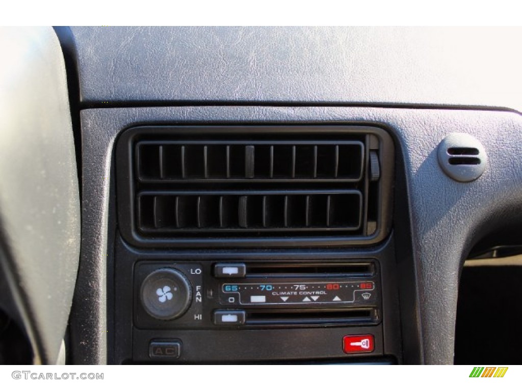 1990 Porsche 928 S4 Controls Photos