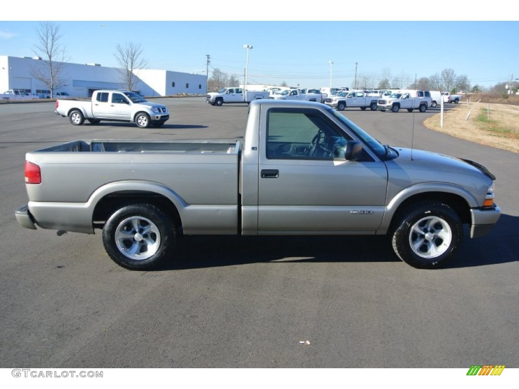 2000 S10 LS Regular Cab - Light Pewter Metallic / Graphite photo #6