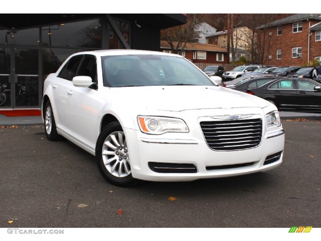 Bright White Chrysler 300