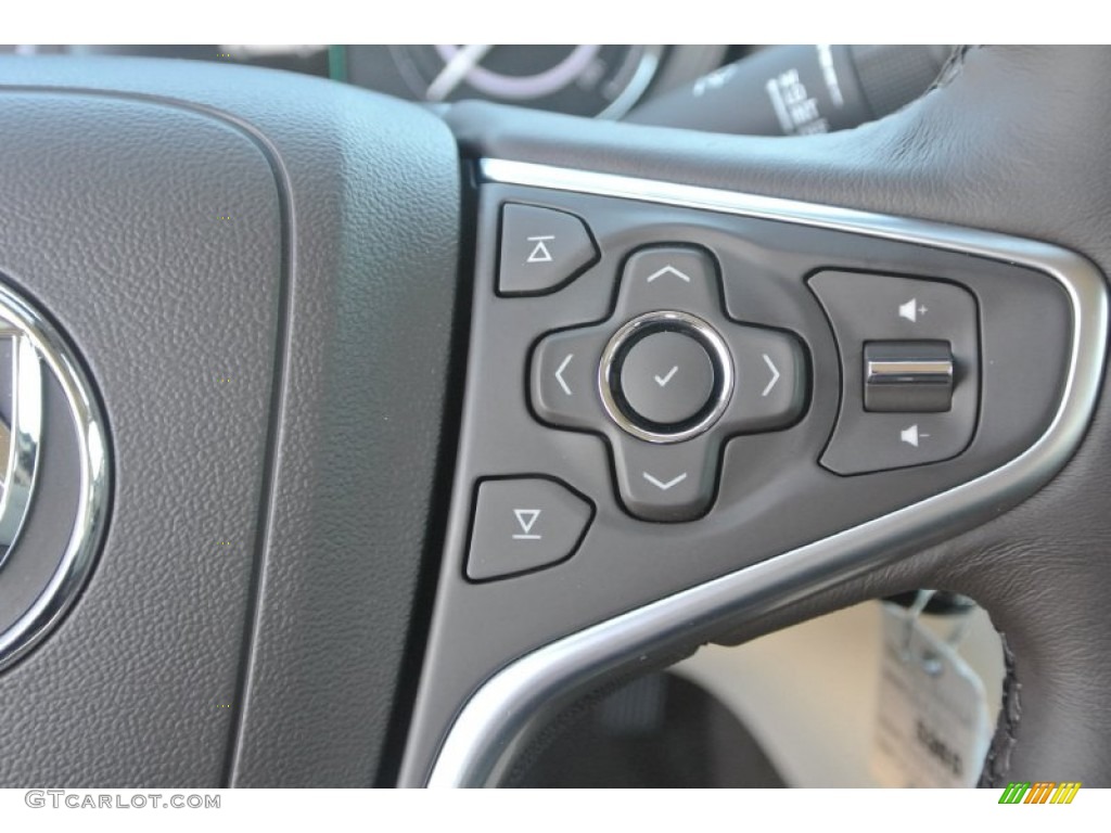 2014 Buick Regal FWD Controls Photo #88853701