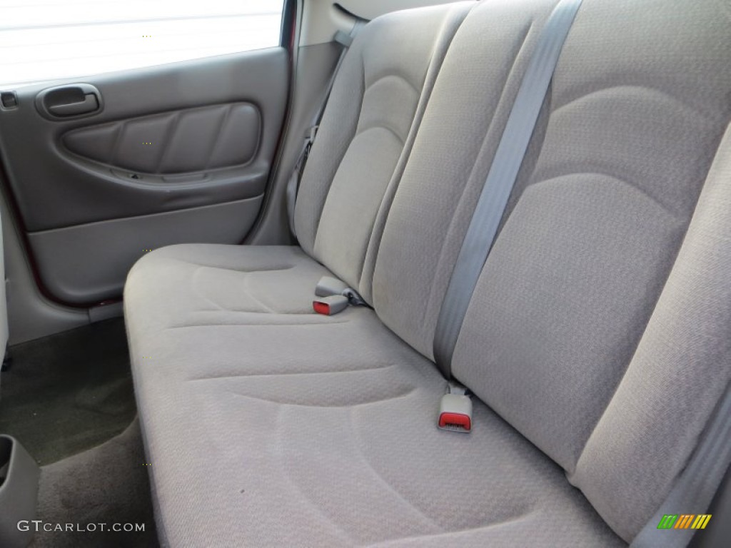 2002 Stratus SE Plus Sedan - Inferno Red Pearl / Sandstone photo #34