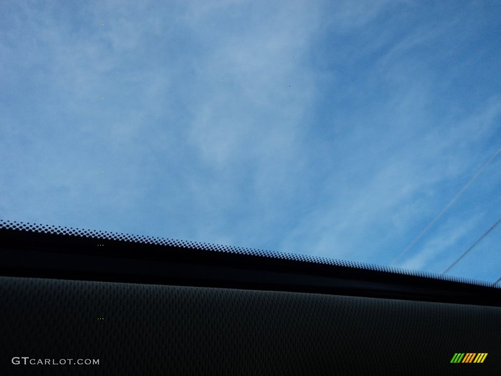 2012 Genesis Coupe 3.8 Track - Karussell White / Black Leather photo #23