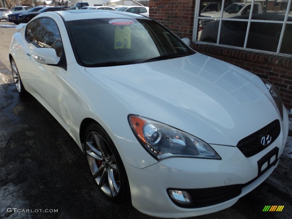 2012 Genesis Coupe 3.8 Track - Karussell White / Black Leather photo #27