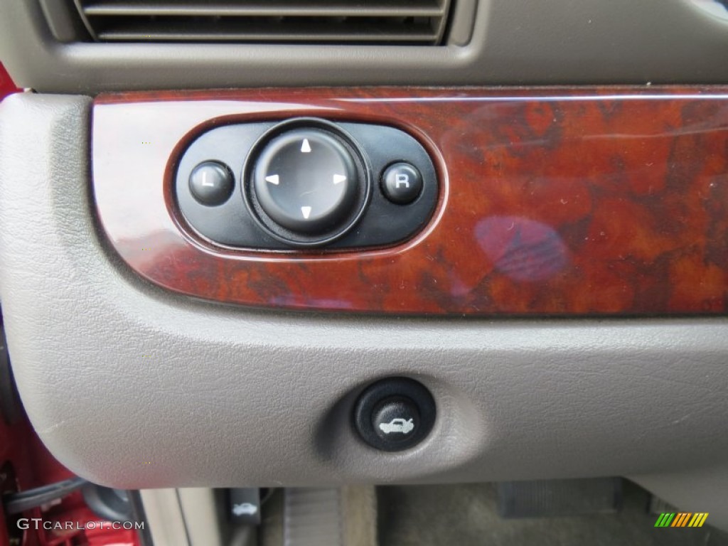 2002 Stratus SE Plus Sedan - Inferno Red Pearl / Sandstone photo #47