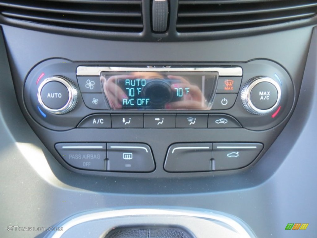 2014 Escape SE 1.6L EcoBoost - Sterling Gray / Charcoal Black photo #32