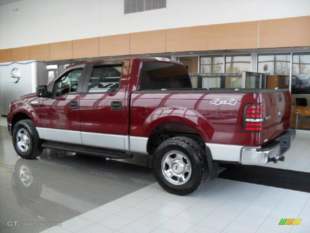2005 F150 XLT SuperCrew 4x4 - Dark Toreador Red Metallic / Medium Flint/Dark Flint Grey photo #2