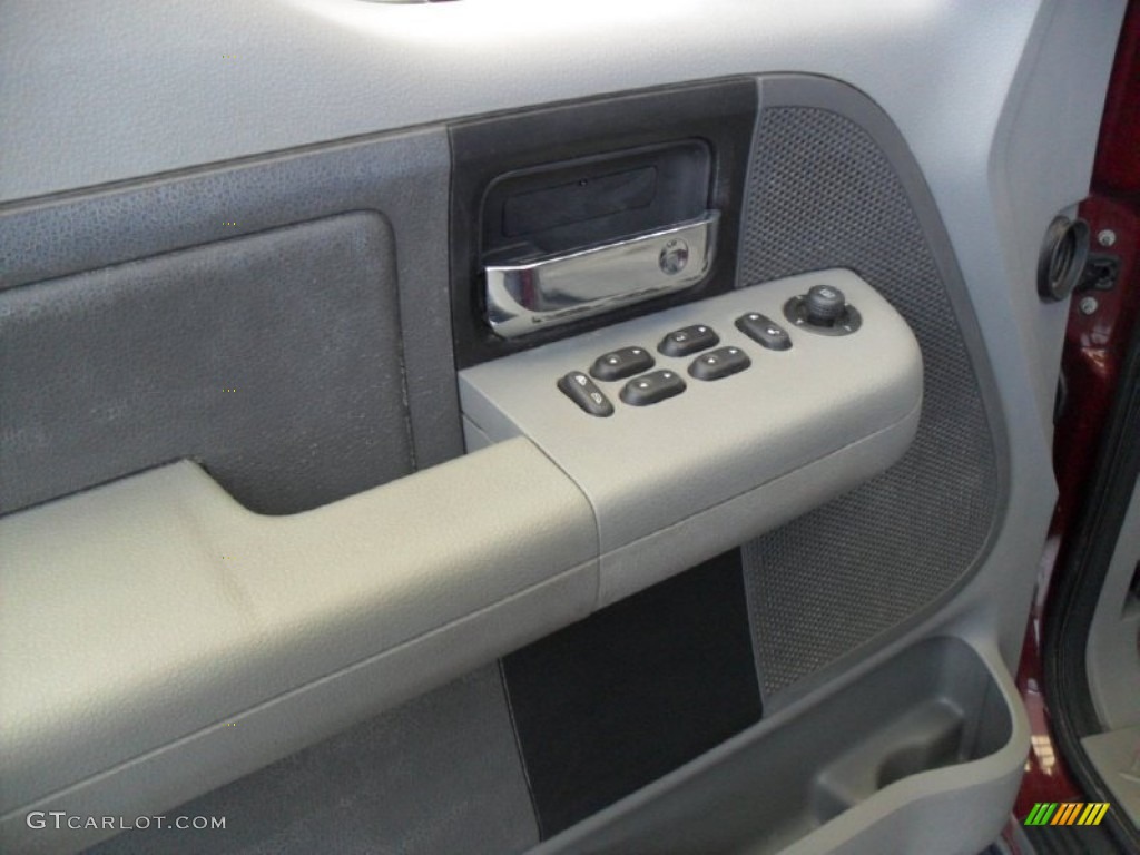 2005 F150 XLT SuperCrew 4x4 - Dark Toreador Red Metallic / Medium Flint/Dark Flint Grey photo #17