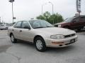 1993 Beige Pearl Toyota Camry DX Sedan  photo #4