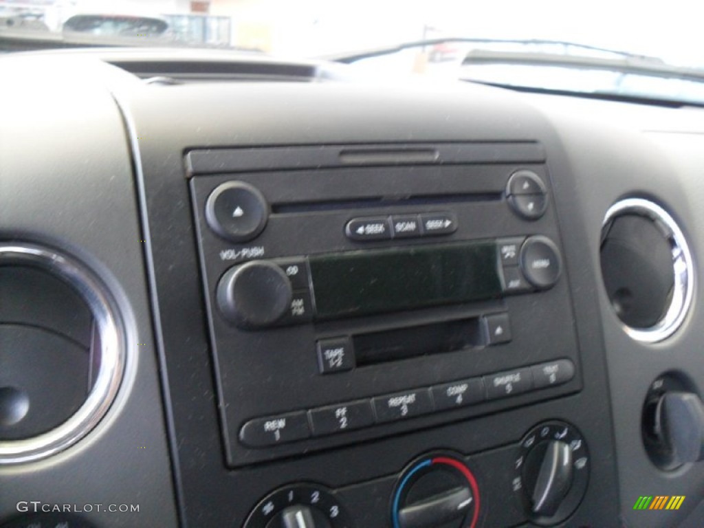 2005 F150 XLT SuperCrew 4x4 - Dark Toreador Red Metallic / Medium Flint/Dark Flint Grey photo #20
