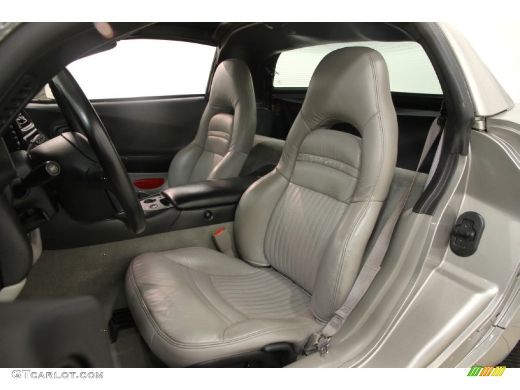 2002 Chevrolet Corvette Coupe Front Seat Photo #88859137