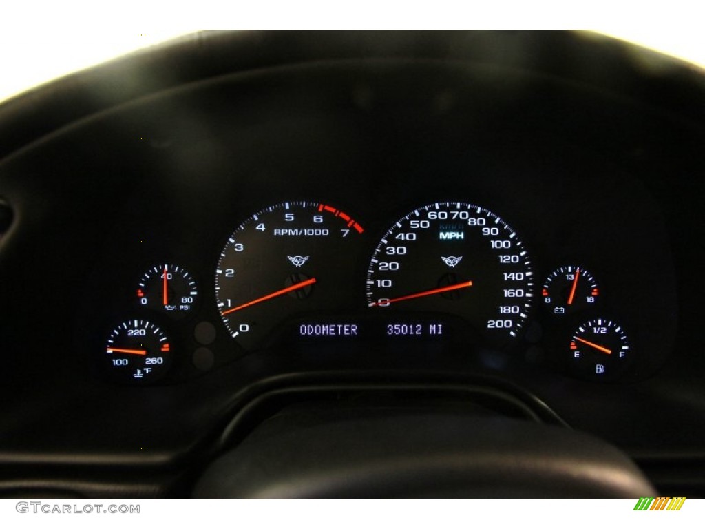 2002 Chevrolet Corvette Coupe Gauges Photo #88859185