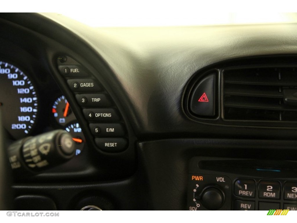 2002 Chevrolet Corvette Coupe Controls Photo #88859218