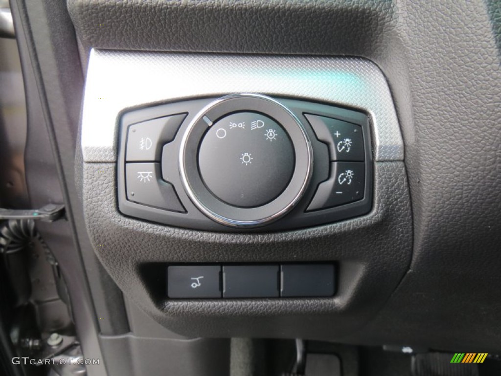 2014 Explorer XLT - Sterling Gray / Charcoal Black photo #41