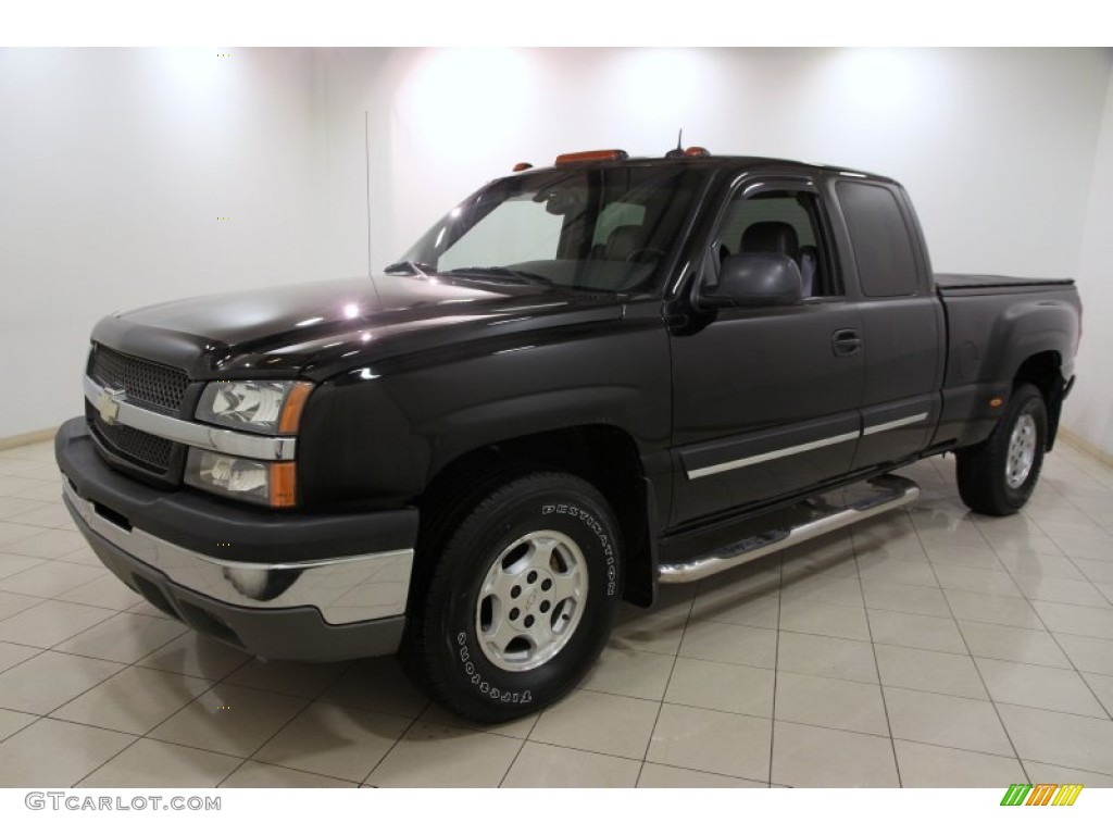 2003 Silverado 1500 LT Extended Cab 4x4 - Black / Dark Charcoal photo #3